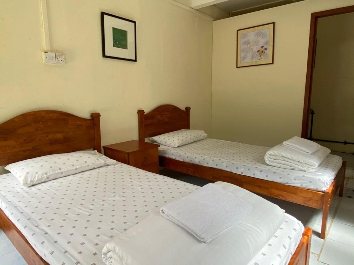 Mile 36 Lodge Kundasang Bagian luar foto