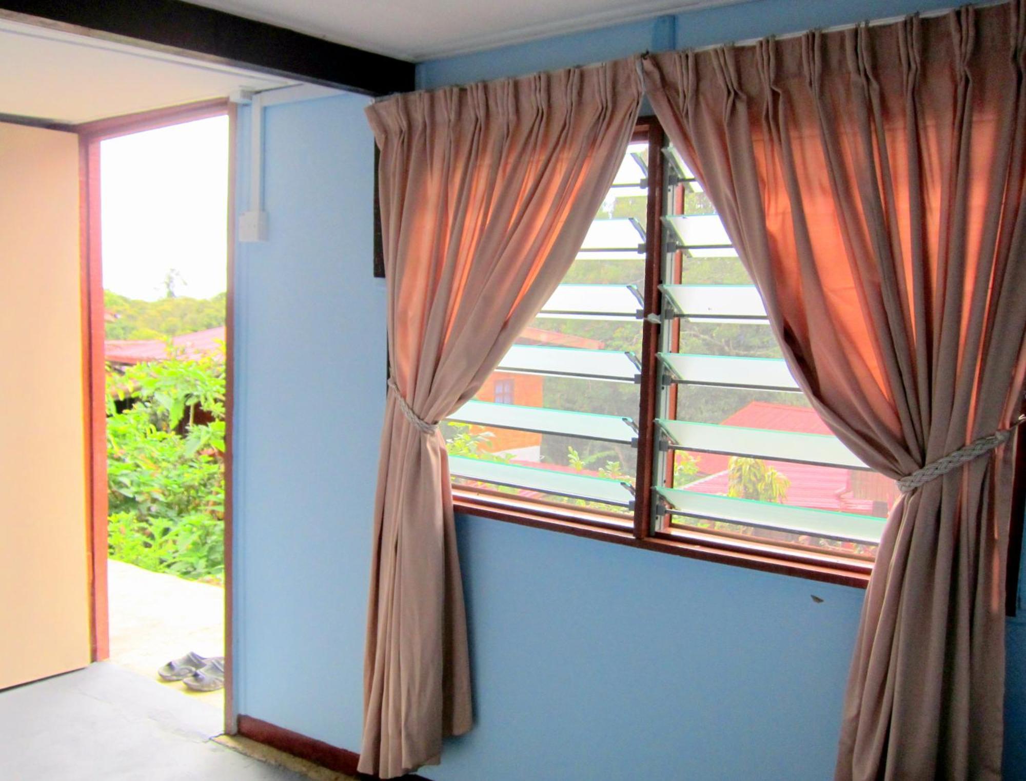 Mile 36 Lodge Kundasang Ruang foto