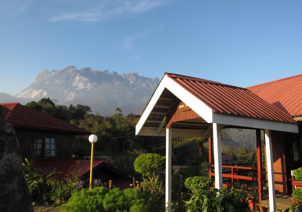 Mile 36 Lodge Kundasang Bagian luar foto