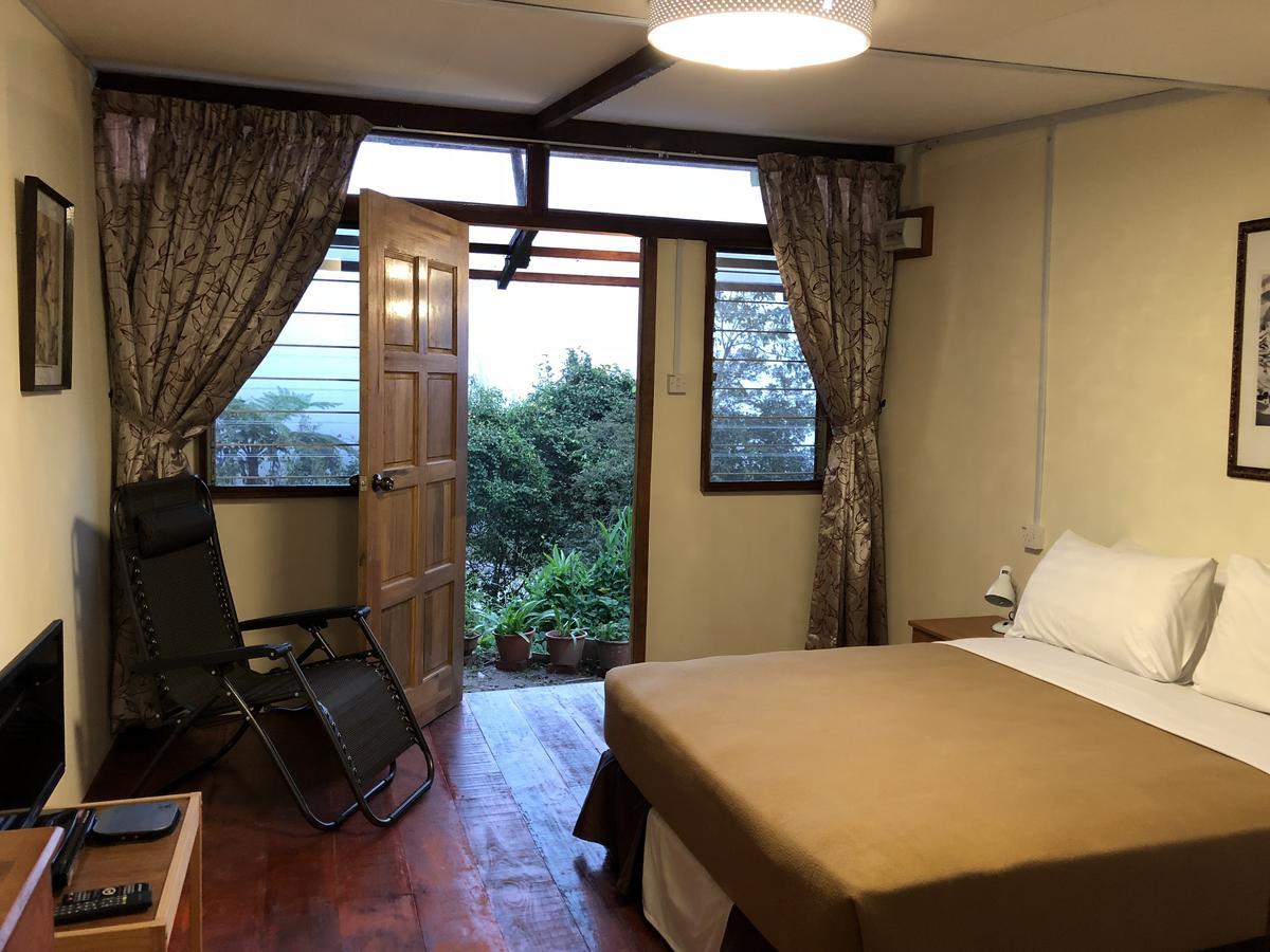 Mile 36 Lodge Kundasang Bagian luar foto