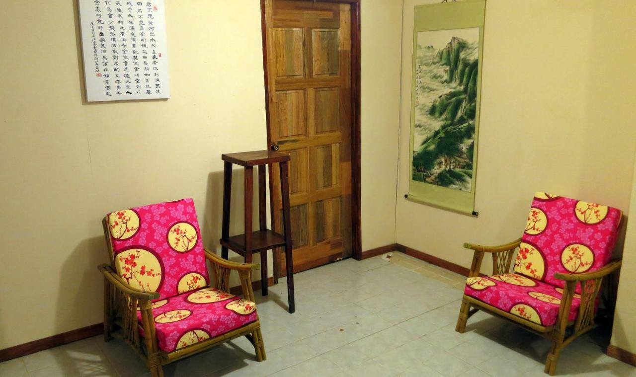 Mile 36 Lodge Kundasang Bagian luar foto