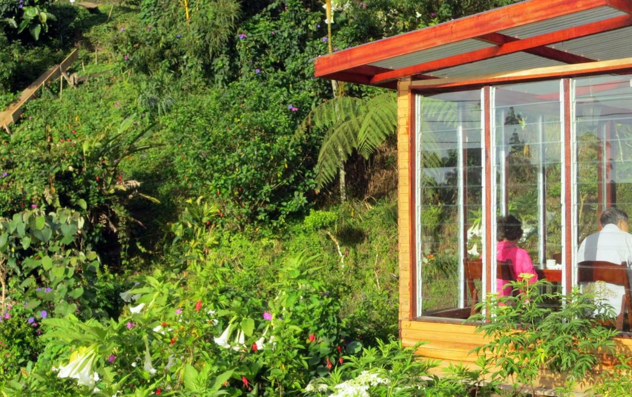 Mile 36 Lodge Kundasang Bagian luar foto
